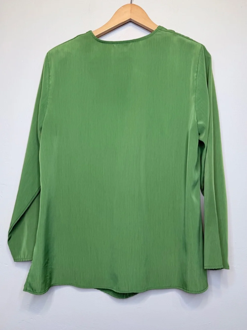 MS | VTG Kelly Green Button Front Long Sleeve Soft Tunic Top Lightweight Blouse - Picture 4 of 11